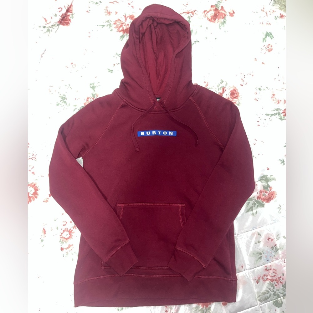 maroon sweatshirt
